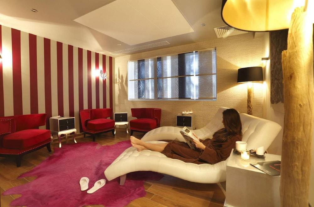 Saint Georges & Hotel Chalon-sur-Saone