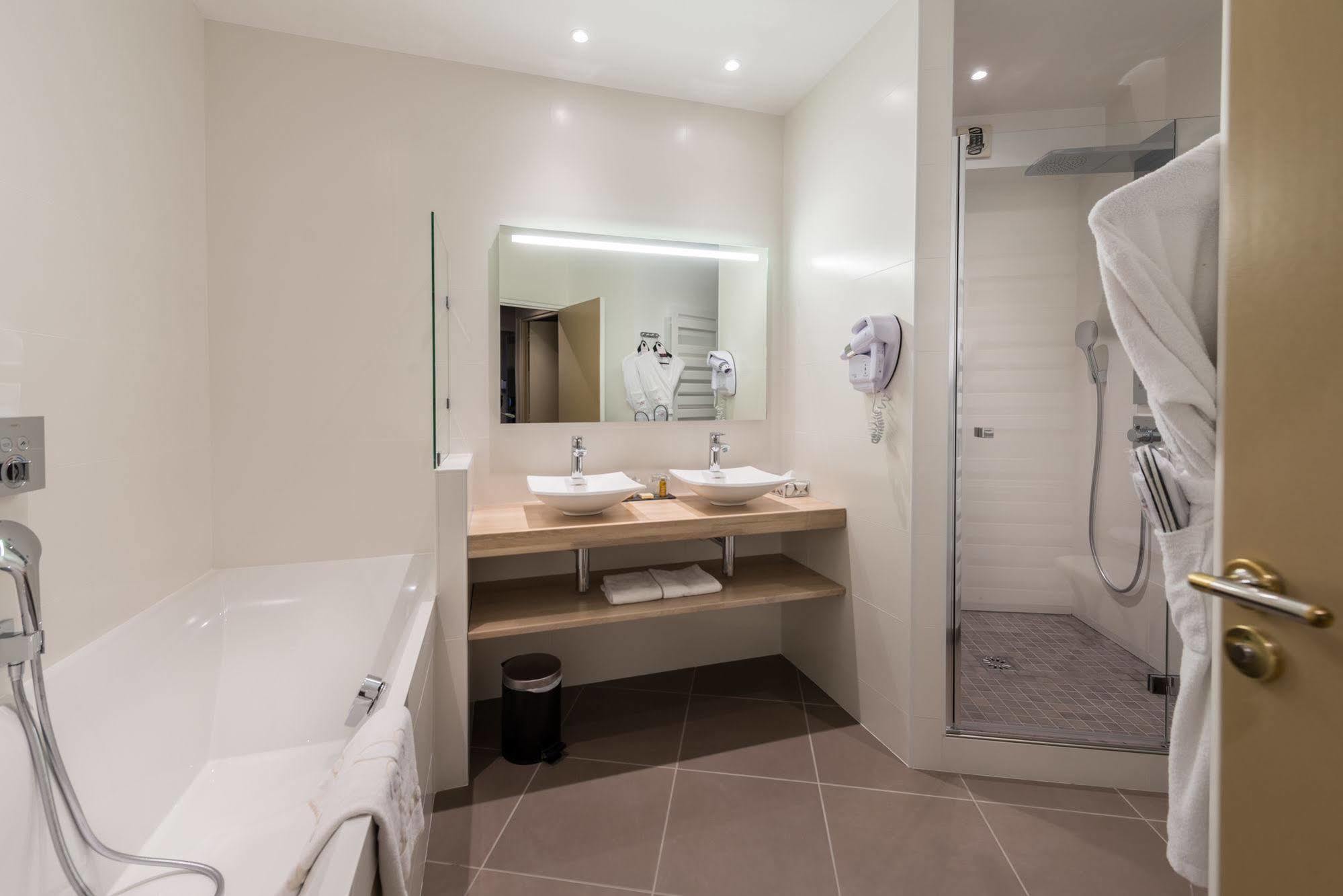 Hotel Saint Georges & 3*